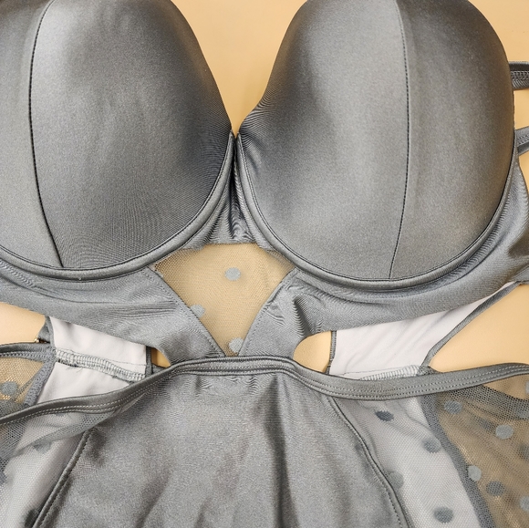 Swimsuits for All 16D/DD by Gabi Fresh. - Picture 3 of 11